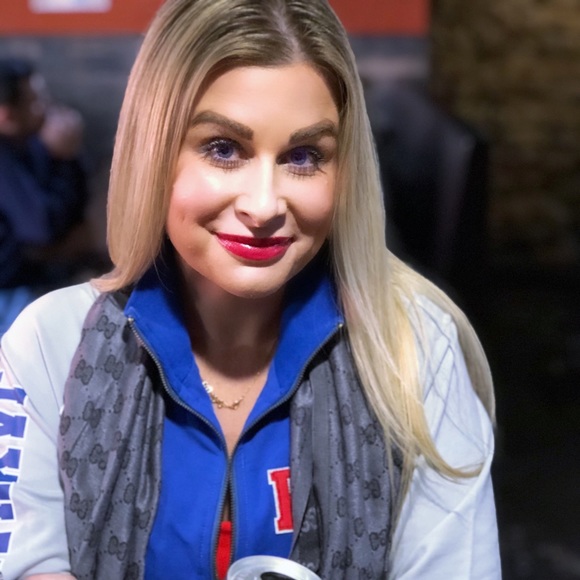 Meet your Posher Ambassador, Cherina - Picture 10 of 13